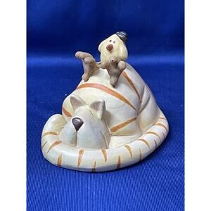 Crazy Mountain Exclusive Design Tabby Cat with Chick on Back